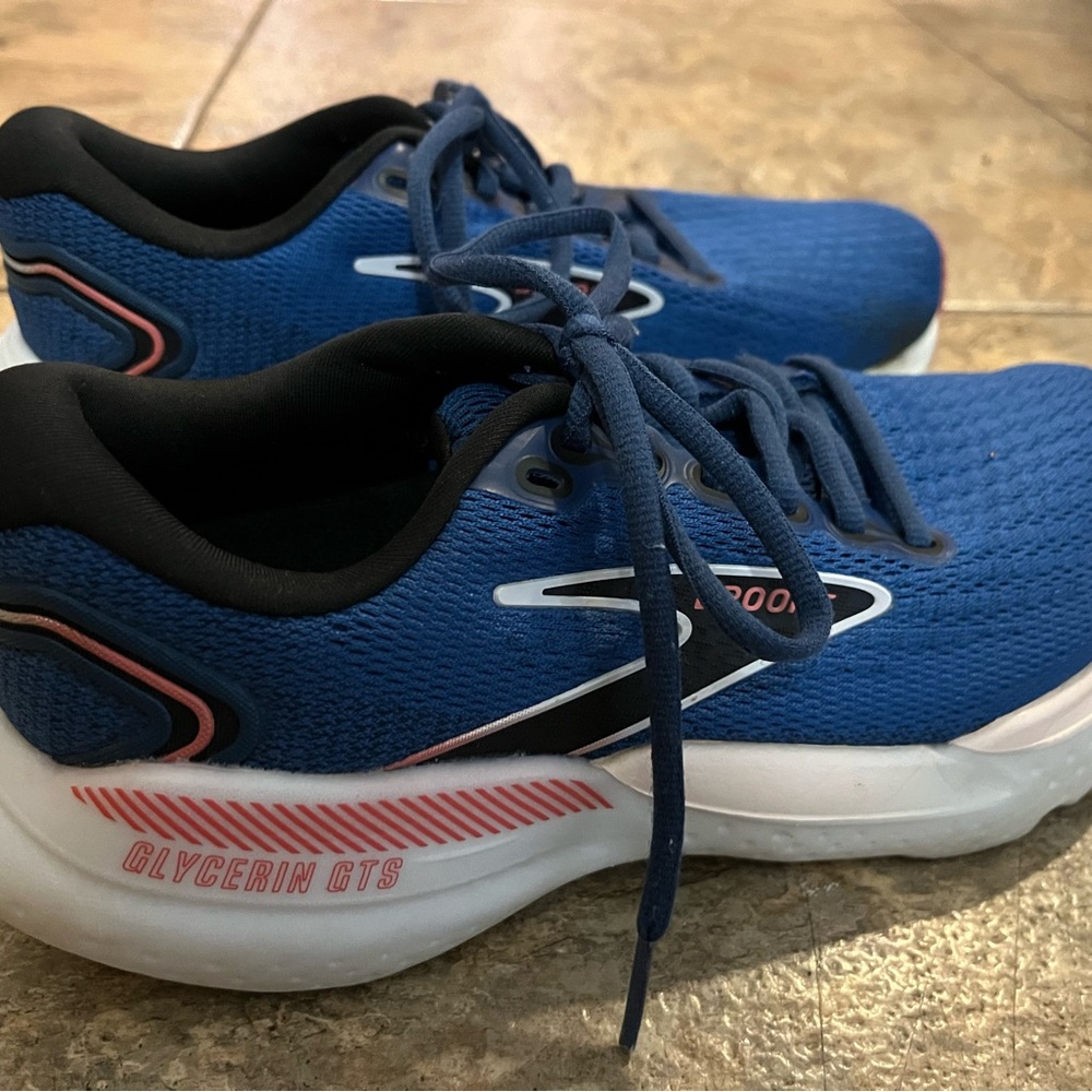 Brooks Blue and White Running Shoes - Picture 3 of 6